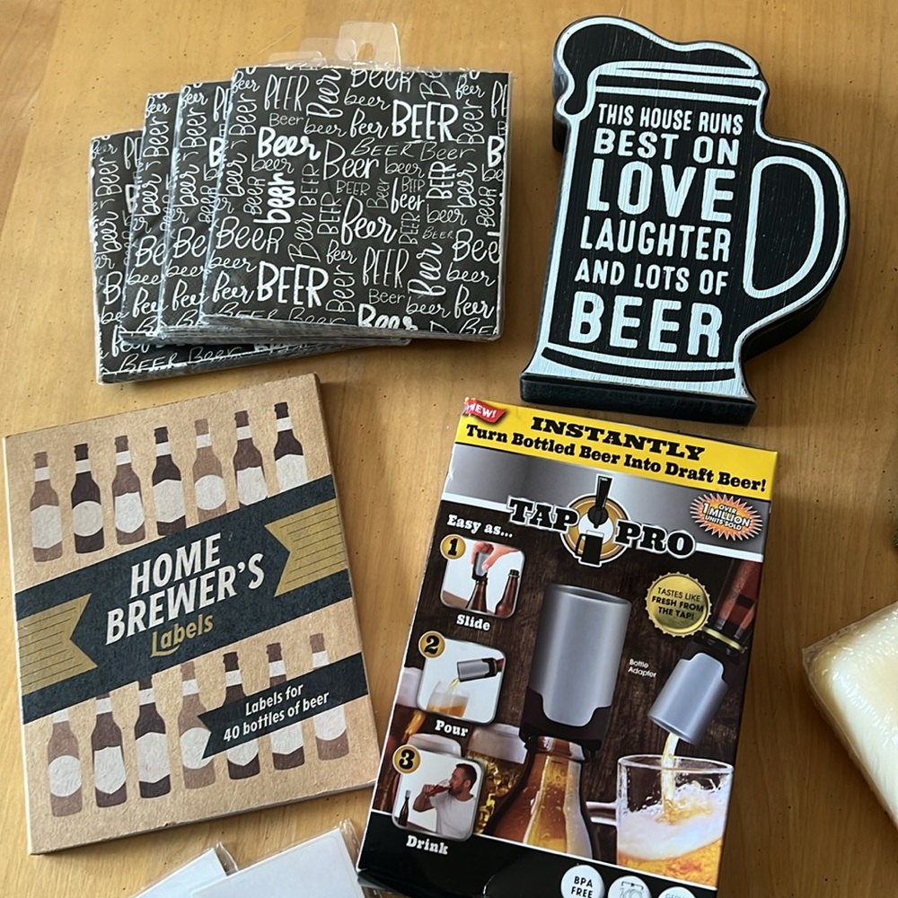 Beer-lover themed bundle (no beverages included) NEW - Picture 3 of 7